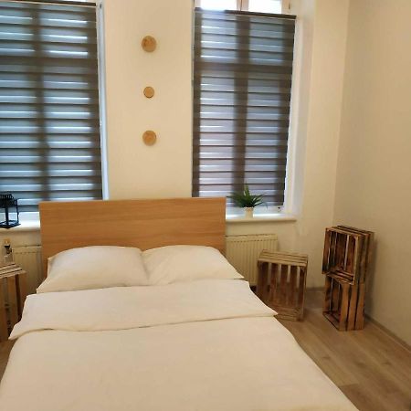 Rejtana Street Hostel 弗罗茨瓦夫 外观 照片