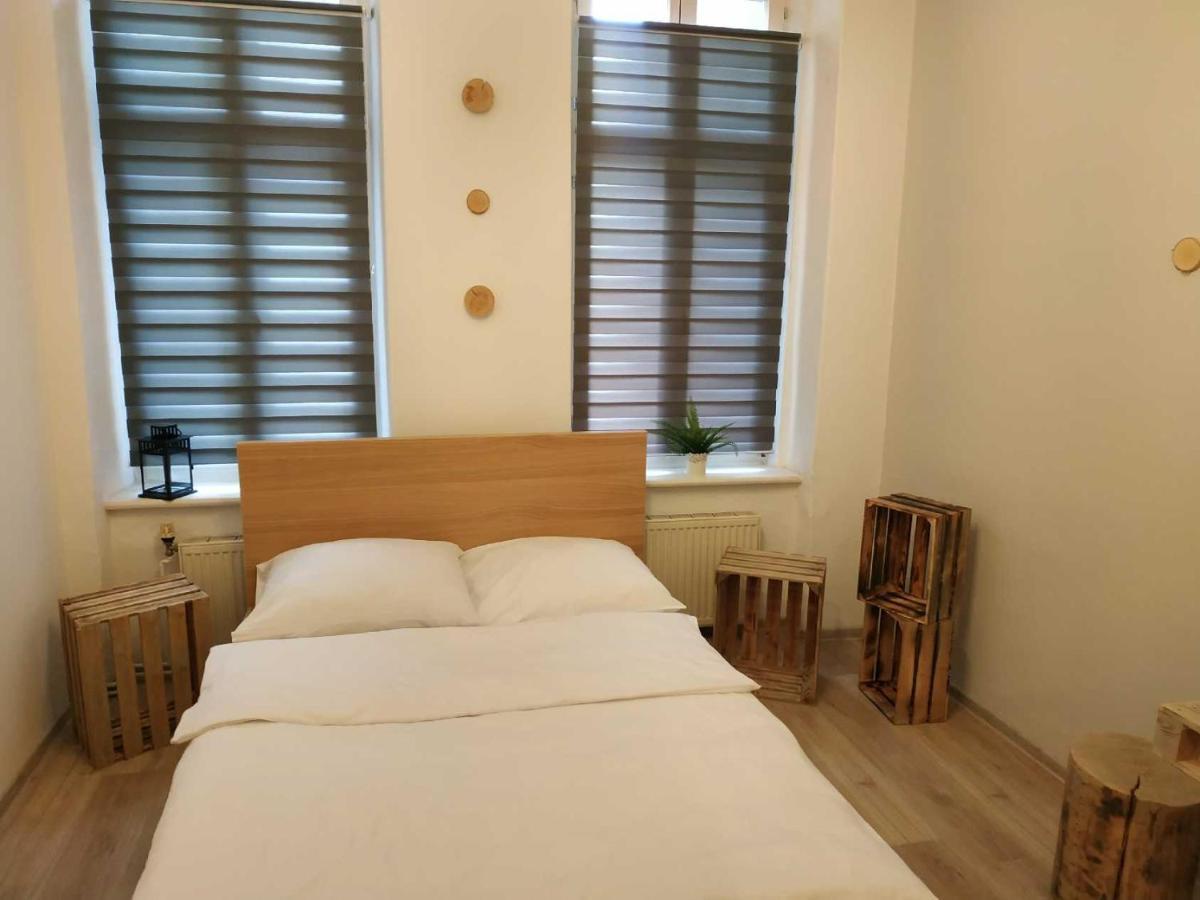 Rejtana Street Hostel 弗罗茨瓦夫 外观 照片