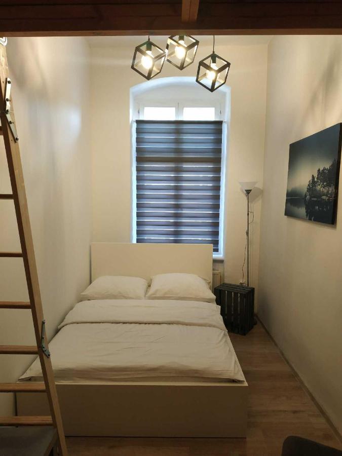 Rejtana Street Hostel 弗罗茨瓦夫 外观 照片
